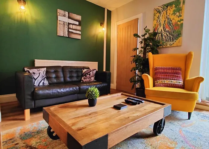 Lovely House In Great Location 아파트 *