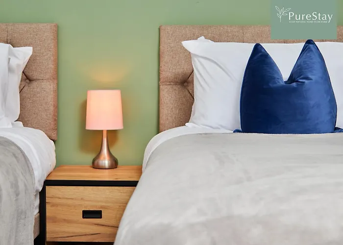 Prázdninový dům Stylish 5-bedroom Retreat Sleeps 9 By Purestay