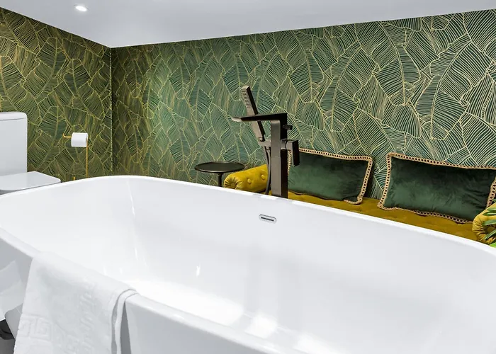 Free Parking Luxury Safari House Dom wakacyjny Manchester