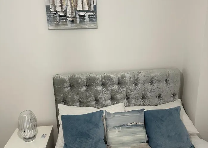 Apartamento 2 Bedroom Flat Close To City, Stadium And Coop Arena *