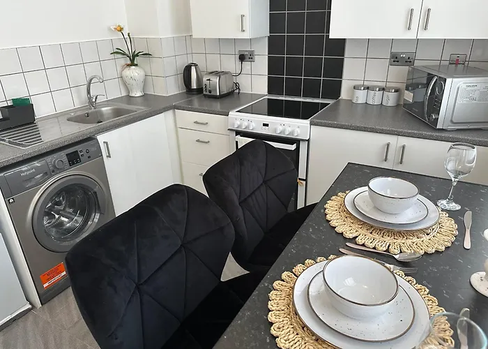 Apartamento 2 Bedroom Flat Close To City, Stadium And Coop Arena *