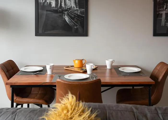 High Street Town House Aparthotel Manchester