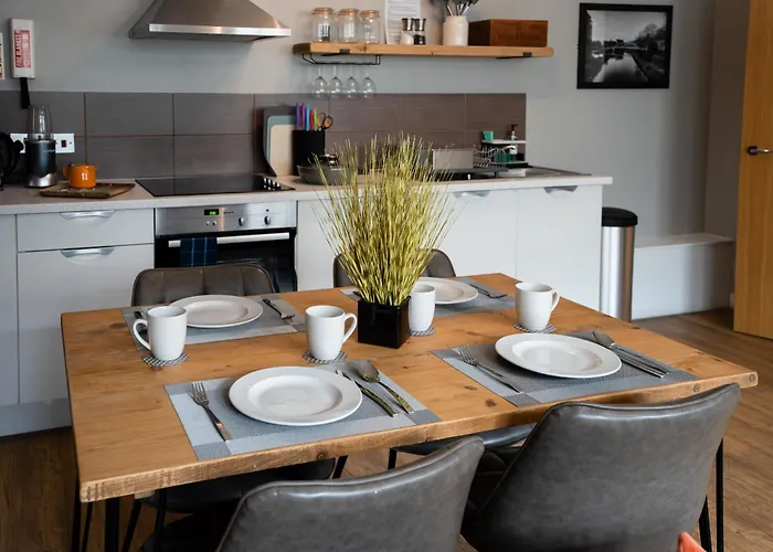 High Street Town House Aparthotel Manchester