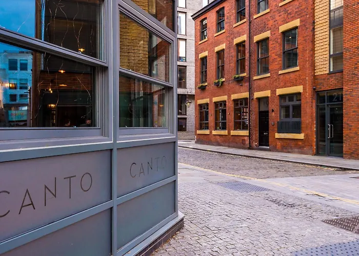 4-storey Townhouse In By Hilltop Serviced *