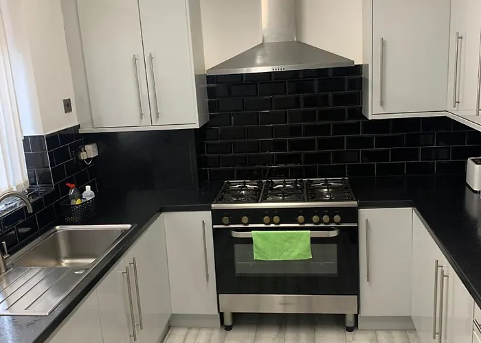 Gorgeous Stylish Cheri Victorian House In