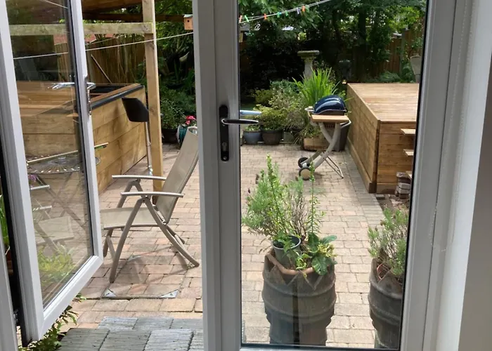 아파트 Beautiful Detached Private Annex In Great Location 맨체스터