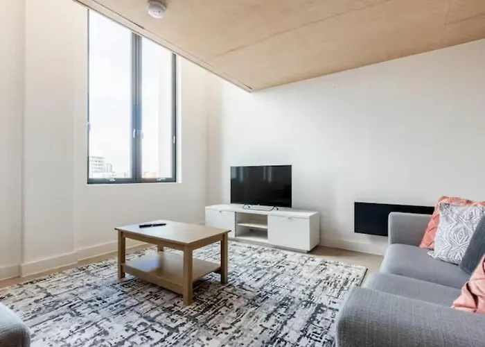 Two Bedrooms Exquisite En-suite Deansgate דירה מנצ'סטר