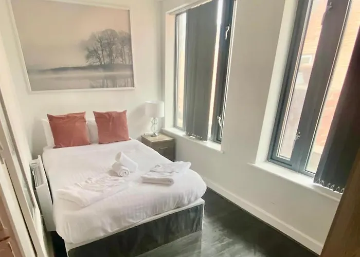 2 Bed Flat Near Deansgate Apartmán