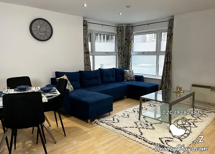 Spacious Luxury In Mcr Centre Daire