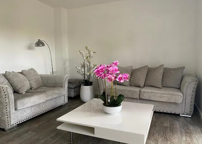 Privatunterkunft Modern, Stylish And Central *