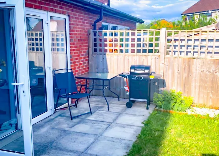 Royal At Coop Live Etihad, Sports Oda ve Kahvaltı Manchester