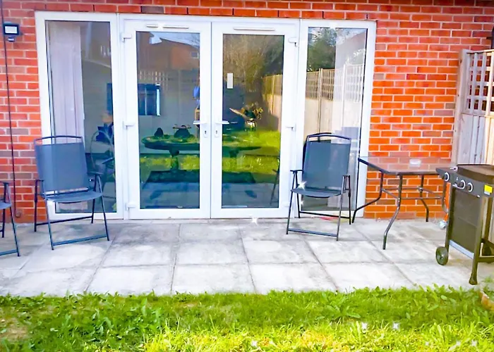 Oda ve Kahvaltı Royal At Coop Live Etihad, Sports 3*