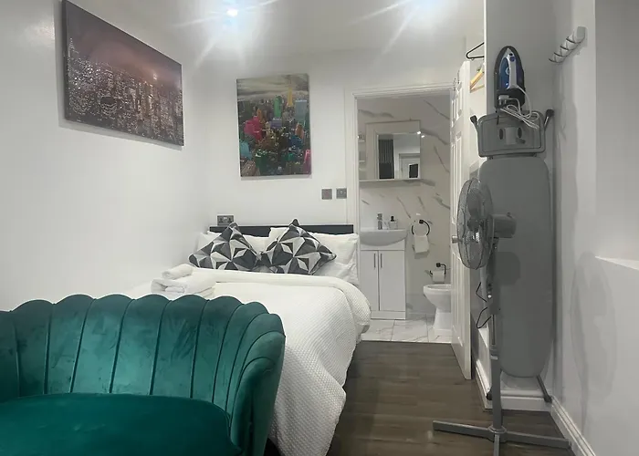 Dynasty * 曼彻斯特