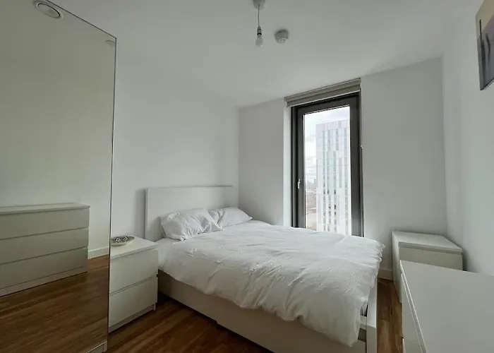 Apartamento 19th Floor 2 Bedroom With Stunning Views