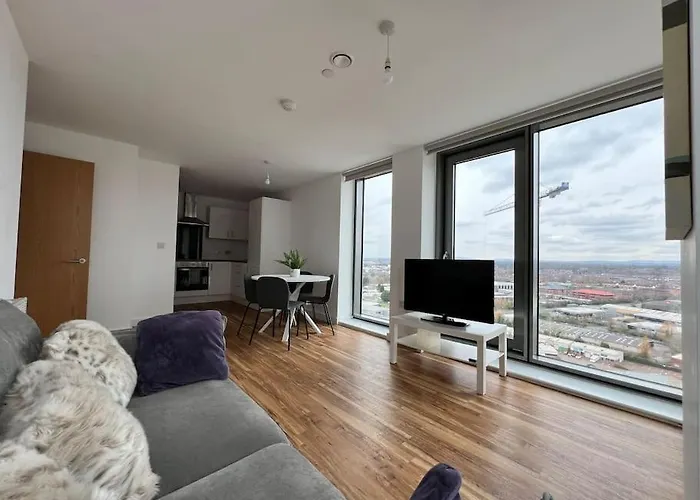 Apartamento 19th Floor 2 Bedroom With Stunning Views