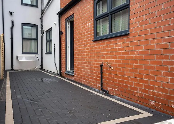 Luxury 6 Bed Near Centre With Cinema & Games 5 Bathrooms * Manchester