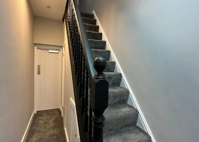 Ashley's Place * Manchester