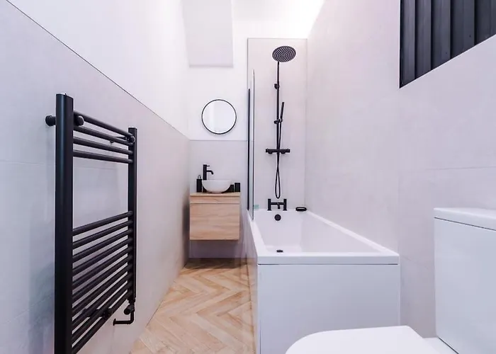 4 Bedroom House Eccles Dom wakacyjny