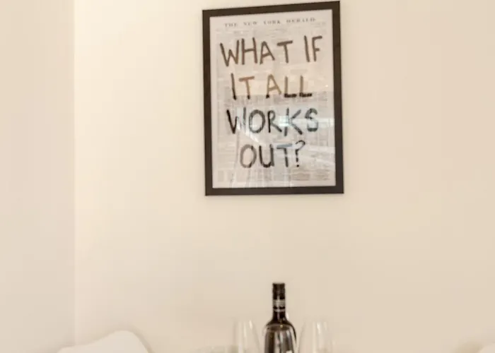 Gem: Cosy 2br With Private Balcony