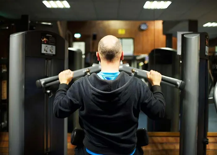 Hotel The Waterside And Leisure Club