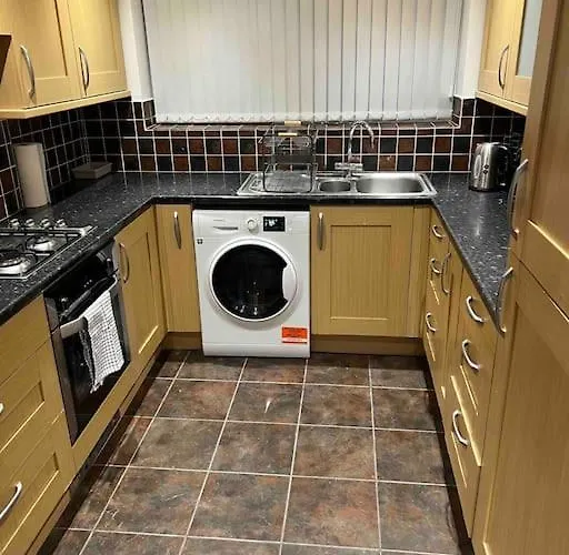 Vakantiehuis House In Heald Village Manchester