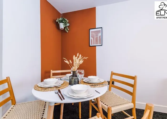 Luxurious 1-bedroom Apartment, Sleeps 4, Free Parking * Μάντσεστερ