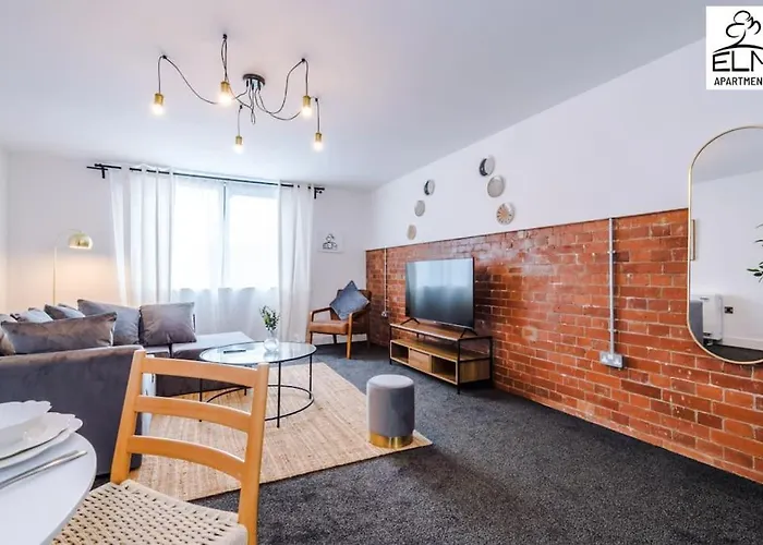 Luxurious 1-bedroom Apartment, Sleeps 4, Free Parking Apartament Manchester