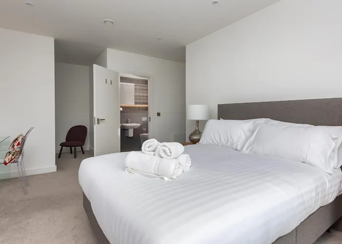 Greengate By Veeve *