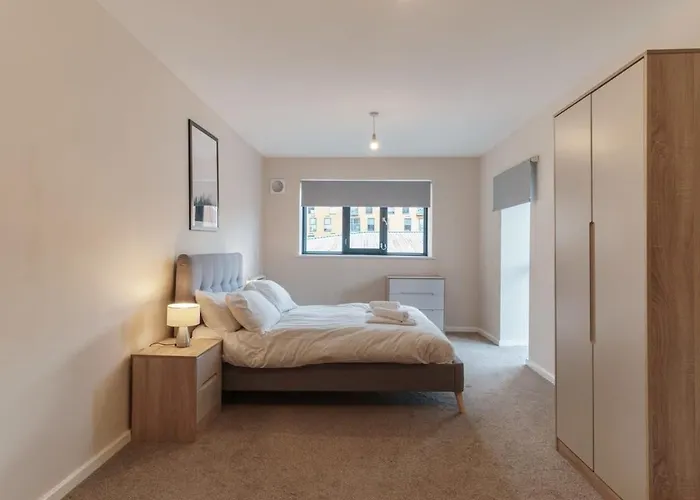 Apartament Spacious 2 Bed In Centre *