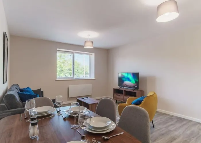 Spacious & Bright 2 Bed * מנצ'סטר