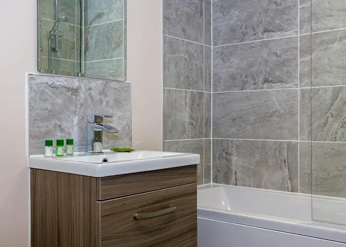 Lovely Modern 1 Bedroom Appartement