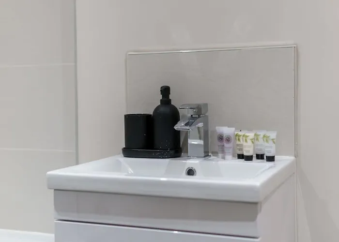 Lovely 1 Bed - Sleeps 3 맨체스터