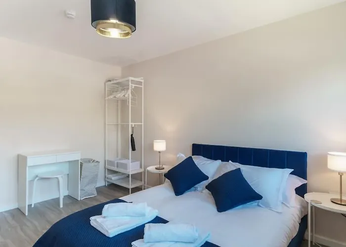 Lovely 1 Bed - Sleeps 3 아파트