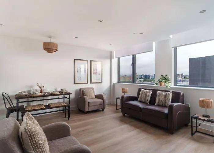 Zeni, Alexandra Rise Fab 1br Flat Apartamento Mánchester