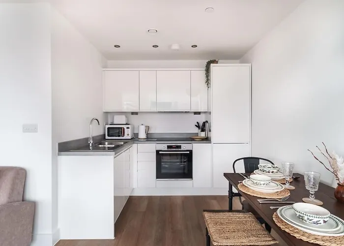 Zeni, Alexandra Rise Fab 1br Flat * Mánchester