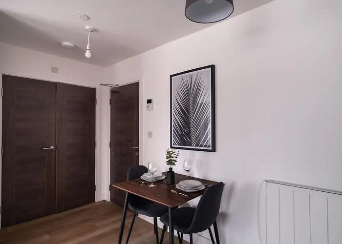 Apartament Zeni, Alexandra Rise Neat 1 Bed Manchester