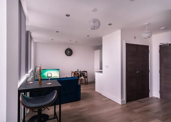 Zeni, Alexandra Rise Fab Apartman *