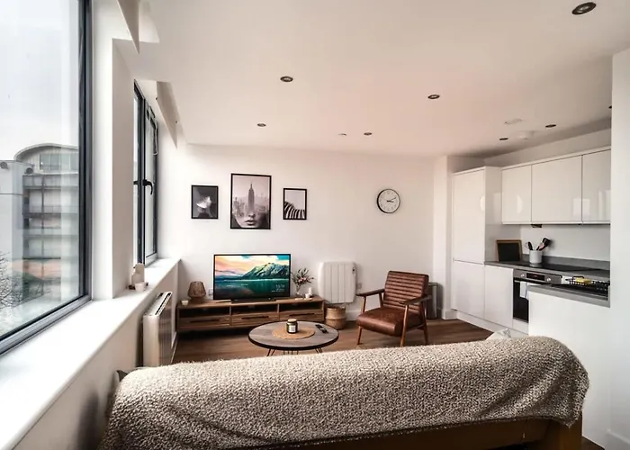 Stayzeni, Alexandra Rise Super 1 Bed アパート