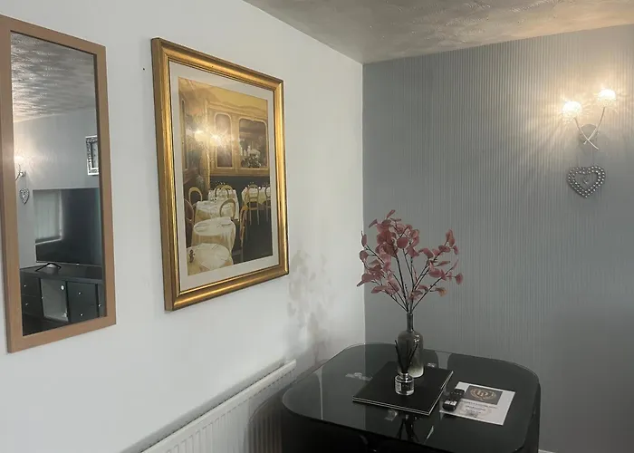 Charming 2-bedroom In * Manchester