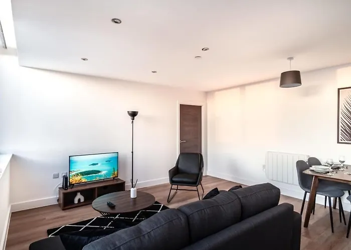 Stayzeni, Alexandra Rise 2 Bed Flat 아파트