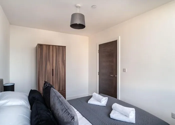 Stayzeni, Alexandra Rise Great 1 Bed 아파트
