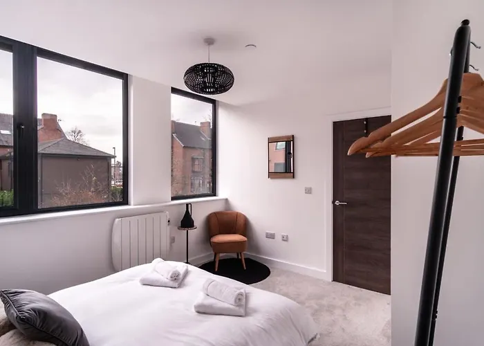 Stayzeni, Alexandra Rise Sleek 1 Bed Manchester