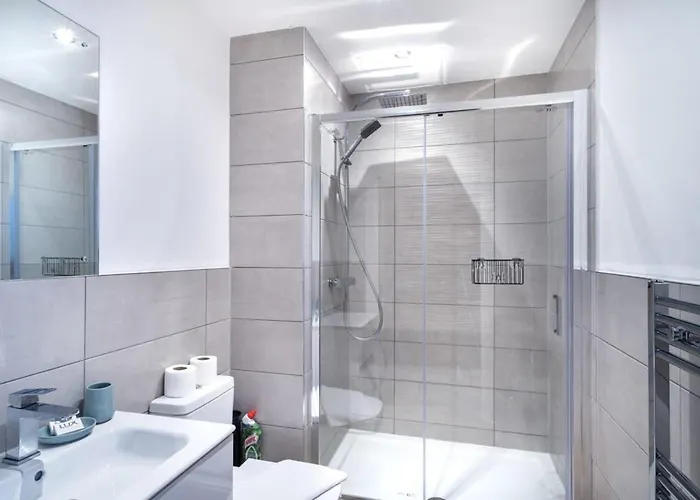 Stayzeni, Alexandra Rise Lovely 1 Bed Апартаменты