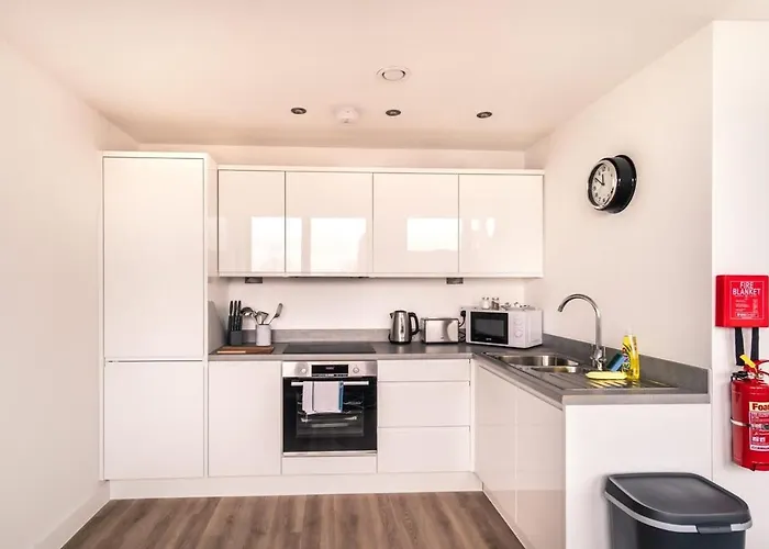 דירה Stayzeni, Alexandra Rise Cool 1 Bed