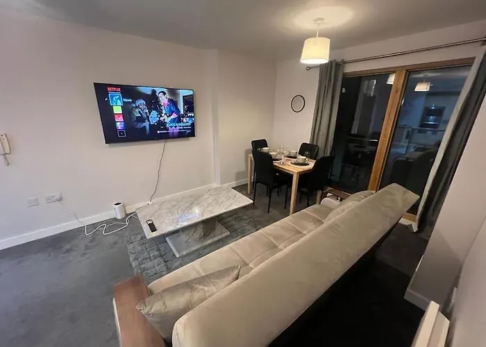 Ao Arena Flat Manchester, With Parking مانشستر