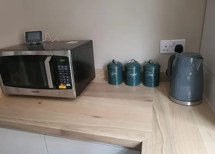 4 Bedroom House, 8 Min To City! Apartamento Mánchester