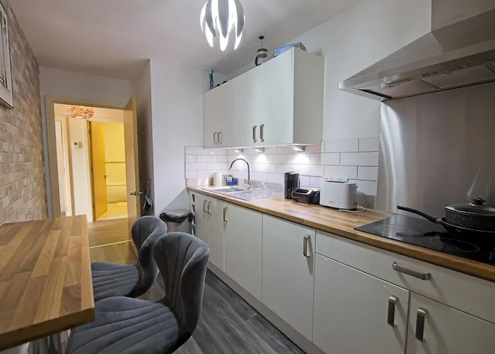 Retreat - Modern 2br Mánchester