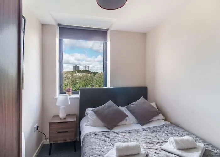 Bright & Modern 2 Bed Manchester Apartment * Manchester