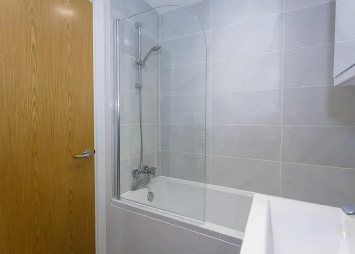 Fantastic 1 Bedroom Lägenhet *