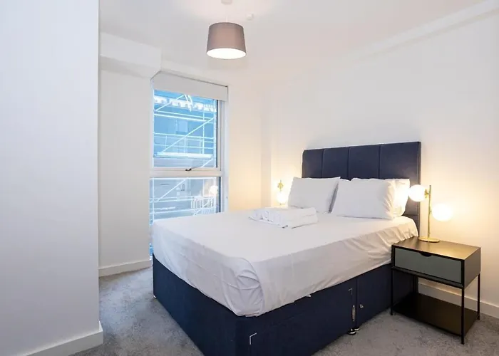 Smart 1 Bedroom In Salford